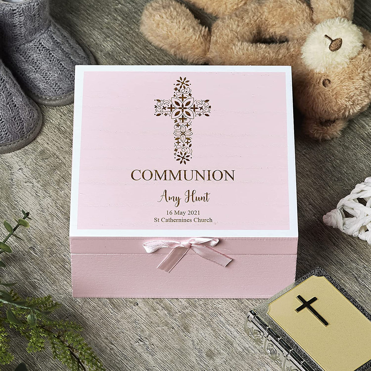 ukgiftstoreonline Personalised Communion Pink Keepsake Box With Floral Cross Design