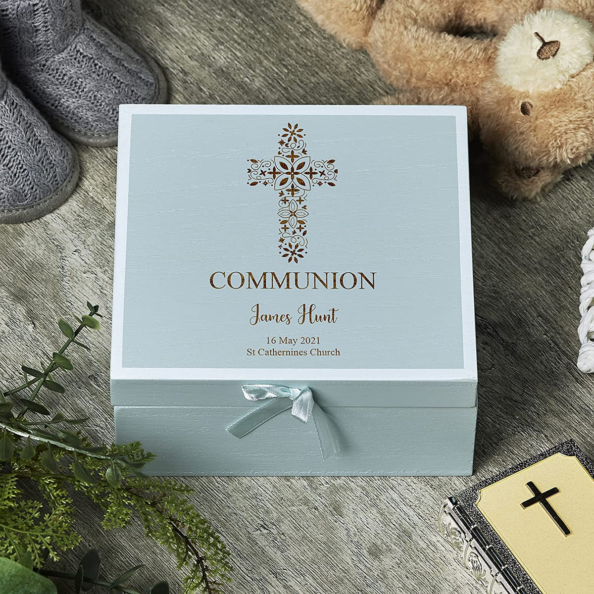 ukgiftstoreonline Personalised Communion Blue Keepsake Box With Floral Cross Design